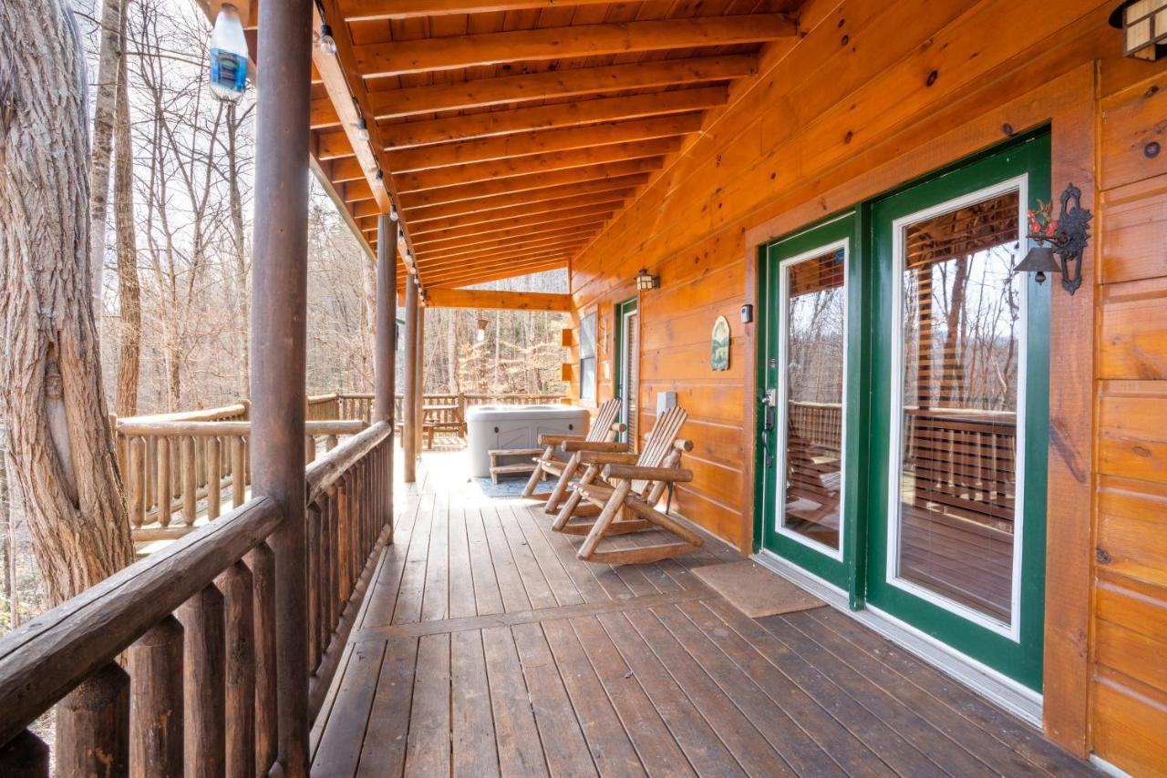 Moonshine Ridge Cabin With Hot Tub And Fire Pit Піджен-Фордж Екстер'єр фото