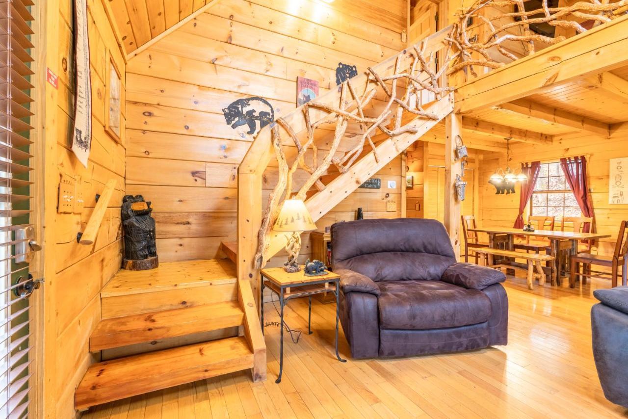 Moonshine Ridge Cabin With Hot Tub And Fire Pit Піджен-Фордж Екстер'єр фото